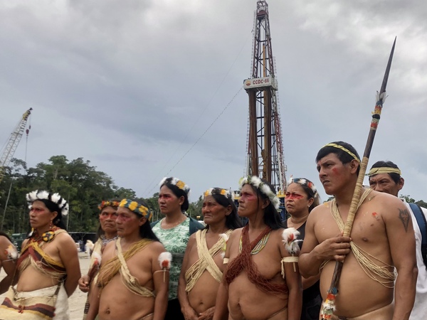 Comunidades indígenas de Ecuador rechazan el plebiscito para prohibir el petróleo en sus tierras - MarketData