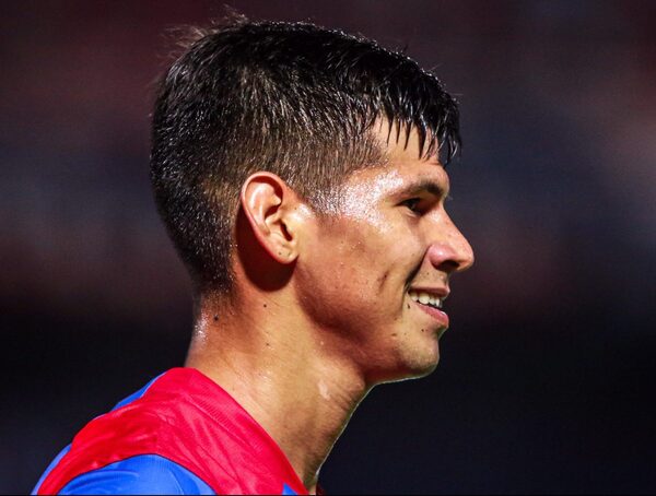 Robert Morales llega a Toluca para reforzar el ataque de los Diablos Rojos · Radio Monumental 1080 AM