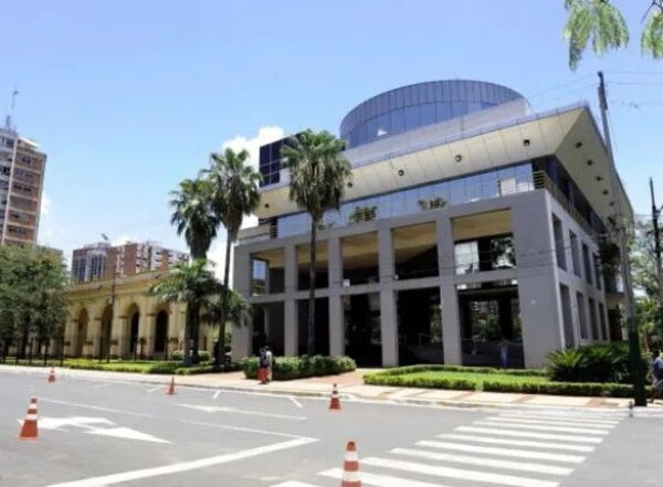 Conflicto en la ANR: ¿Podría afectar la conformación de la mesa directiva en el Congreso? - Política - ABC Color
