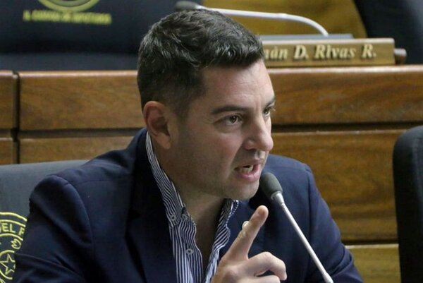 Alliana quiere apagar el fuego iniciado por Harms