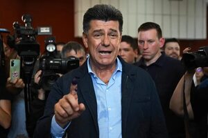 Efraín Alegre apoya convención nacional en el PLRA - Política - ABC Color