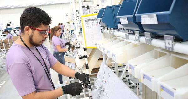 La Nación / Futuro ministro de Industria genera confianza a maquiladoras, aseguran
