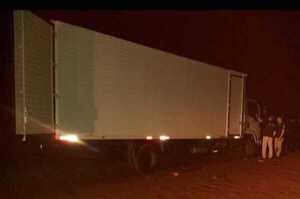 Diario HOY | Piratas del asfalto asaltan a otro camión transportador en Caaguazú