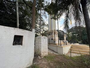 La ANDE deja sin luz al monumento de histórico Ytororó - Nacionales - ABC Color