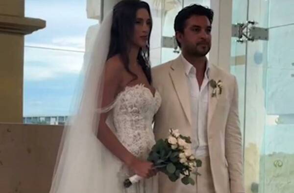 [VIDEO] Carlitos Ortellado no se pudo casar en la playa