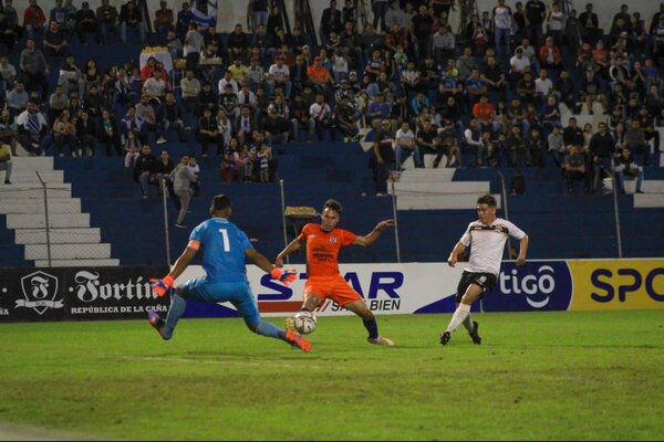 2 de Mayo derrota a General Díaz de Luque y accede a la fase 3 de la Copa Paraguay - Radio Imperio