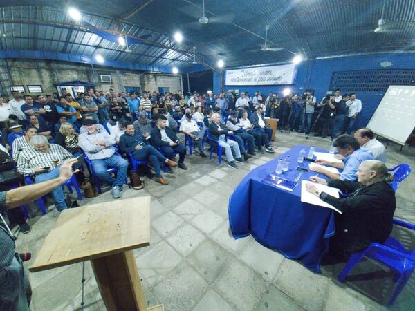 Por unanimidad, PLRA llama a convención el 6 de agosto - Política - ABC Color