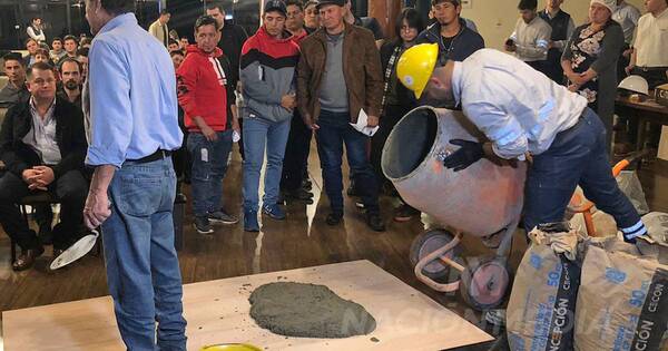 La Nación / Cecon hizo demostración de las variedades de cemento