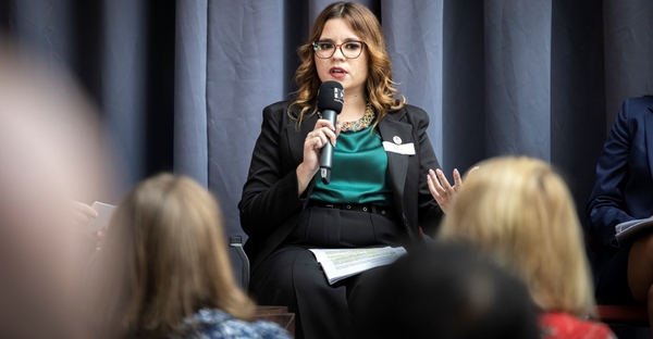 Boller comparte su experiencia en la promoción de la ética empresarial mediante cooperación internacional