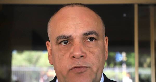 La Nación / Diputado Núñez insta a poner paños fríos a plan de unidad colorada