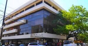 La Nación / Ejecutivo deberá recibir informe de reajuste salarial la próxima semana