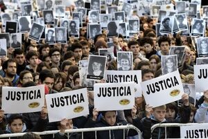 Caso AMIA: dictan orden de captura con fines de extradición para tres libaneses - Nacionales - ABC Color