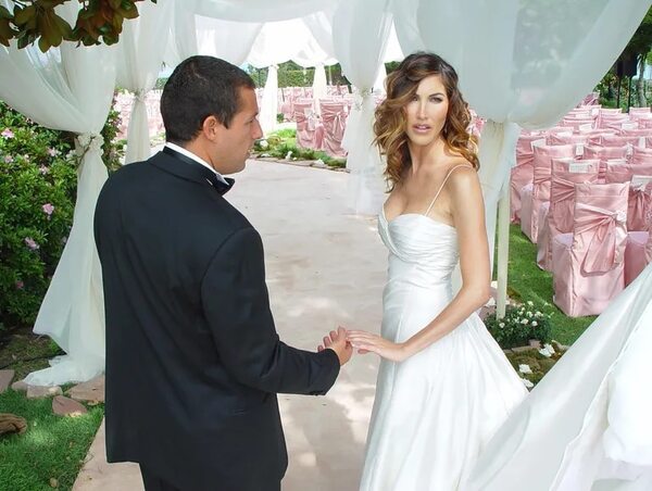 El actor Adam Sandler se mostró muy romántico al cumplir 20 años de casado - Gente - ABC Color