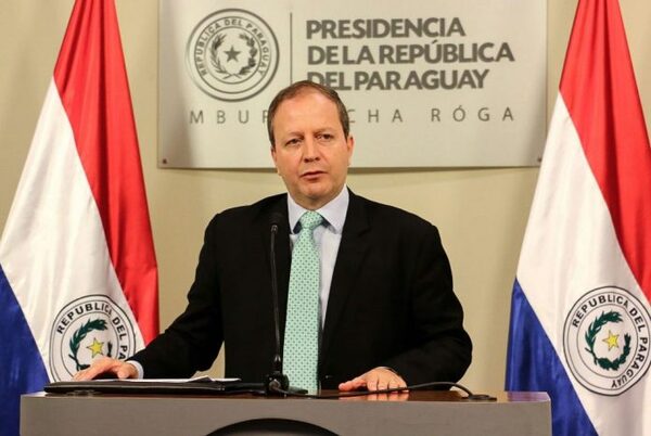 Presidente electo confirma a Carlos Fernández Valdovinos como próximo ministro de Hacienda