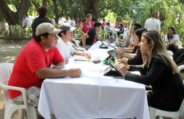 Ministra Bacigalupo destaca los resultados del Plan Nacional de Empleo - .::Agencia IP::.