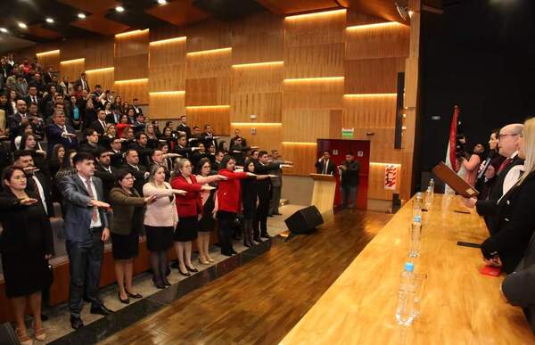 Juran 77 nuevos abogados en el Poder Judicial de CDE