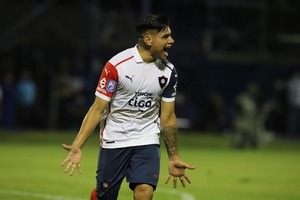 Claudio Aquino y su expectativa de jugar en la Albirroja: 'Si se da una convocatoria, bienvenido sea'
