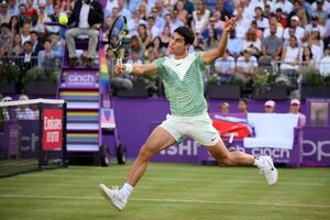 Alcaraz retumba ante Dimitrov - Tenis - ABC Color