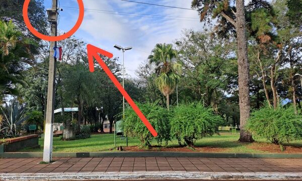 Colocan cámaras frente a municipalidad tras hurto de motocicleta