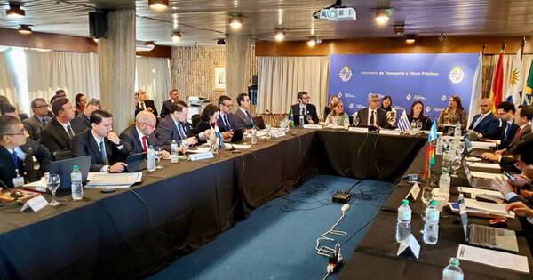 La Nación / Peaje en hidrovía: países iniciarían proceso de controversia contra medida argentina
