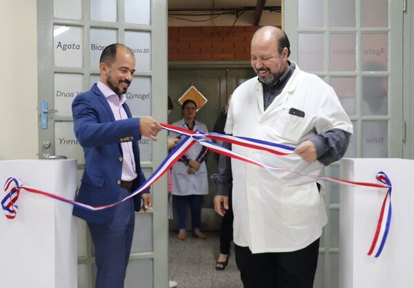Inauguran espacio exclusivo para residentes de gineco-obstetricia de la UNA