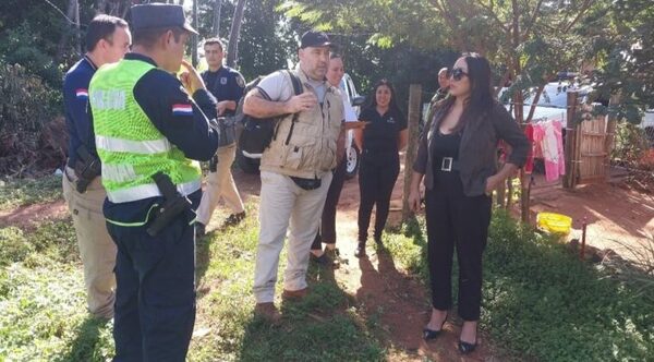 Hallan muerto bebé de semanas y en mal estado a su hermanito gemelo - Noticiero Paraguay