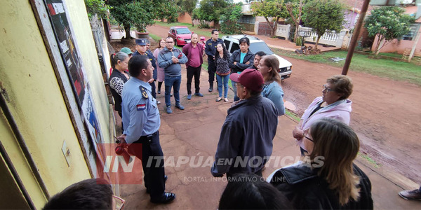DIRECTOR DE POLICÍA PROMETIÓ MAYOR PRESENCIA DE EFECTIVOS EN EL B° LOS ARRABALES - Itapúa Noticias