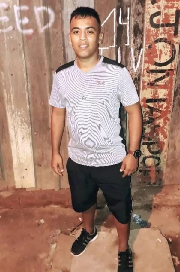 Con 15 balazos matan a un joven en el barrio Tacumbú - Policiales - ABC Color
