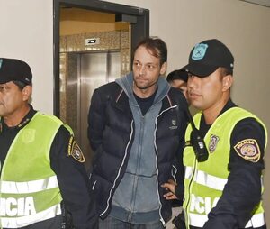 Juez ordena la prisión de alemán que atropelló embajada de EE.UU. - Policiales - ABC Color