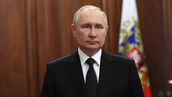 Vladimir Putin acusa “traición” y ordena “neutralizar” rebelión | 1000 Noticias