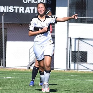 ENCARNACENA SE CONSAGRA CAMPEONA CON EL CLUB OLIMPIA