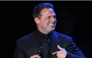 ¡Luis Miguel rompe un récord!