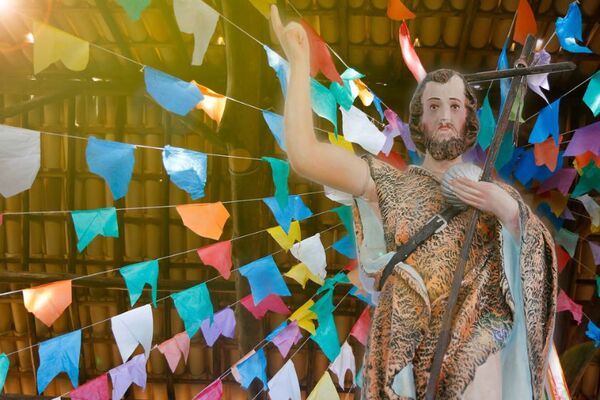 San Juan Ára: Una tradición que se convirtió en oxígeno para los pequeños negocios - MarketData