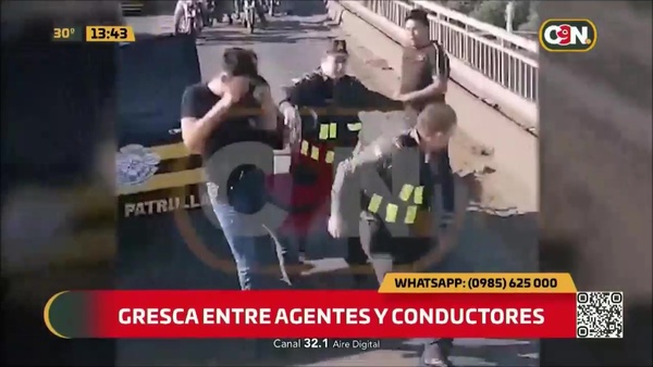Gresca entre agentes y conductores - C9N