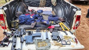 Piratas del asfalto muestran poderío en intercambio de tiros con policías
