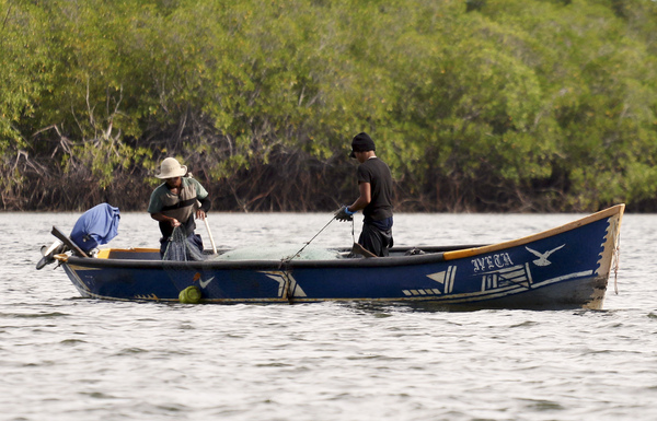 Cooperación Española lanza nuevo proyecto social para campesinos y pescadores de Honduras - MarketData