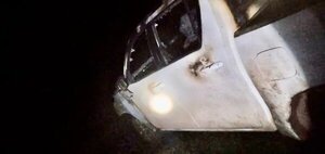 Puentesiño: incendian dos camionetas, una de ellas sería de dueño de estancia donde fueron asesinadas dos personas
