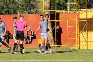 El Prócer, al acecho en la Intermedia - Fútbol de Ascenso de Paraguay - ABC Color
