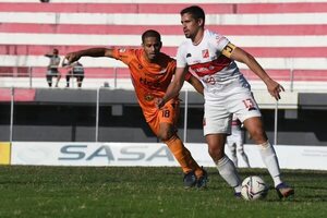 El Kelito, único líder de la Primera B - Fútbol de Ascenso de Paraguay - ABC Color