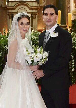 El sí de Nabila Jure Máas y Federico Llamosas Mujica - Estilo de vida - ABC Color