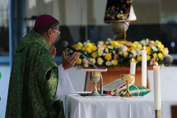 Caacupé: obispo pidió orar por los adictos y exhortó a los feligreses a no vivir con miedo - Nacionales - ABC Color
