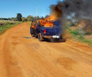 Hallan cuerpo calcinado dentro de un rodado