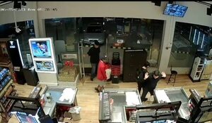 Aprehenden a presuntos responsables de robo en un local Biggie - Policiales - ABC Color