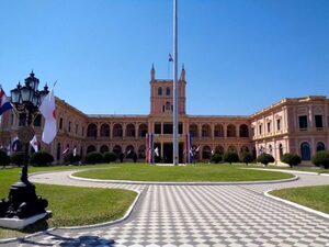 Anuncian lunes cálido a caluroso