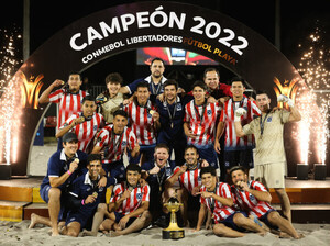 Presidente Hayes, campeón invicto de la Copa Libertadores de Fútbol de Playa | OnLivePy