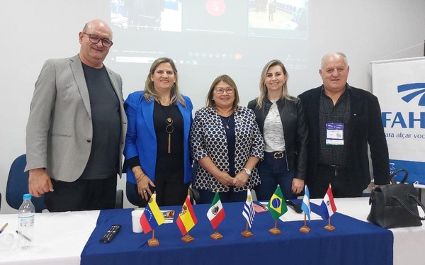 DIRECTORA GENERAL DE LA UCI FUE ELECTA PRESIDENTE INTERNACIONAL DE LA RED CIDIR - Itapúa Noticias