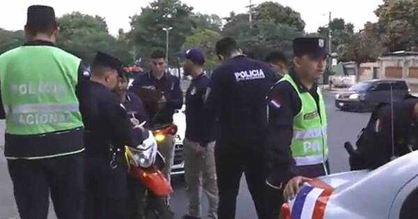La Nación / Balacera en Barrio Obrero: resultó herido un joven con antecedentes por robo