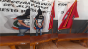 Robó a su hermana ¡a punta de cuchillo! y su papá lo maniató y lo entregó a la Policía
