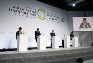 Poca concreci贸n en la cumbre de Par铆s para luchar contra la pobreza y el cambio clim谩tico - Revista PLUS