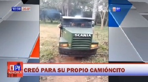 Hombre crea su propio camioncito utilizando como base un motocarro